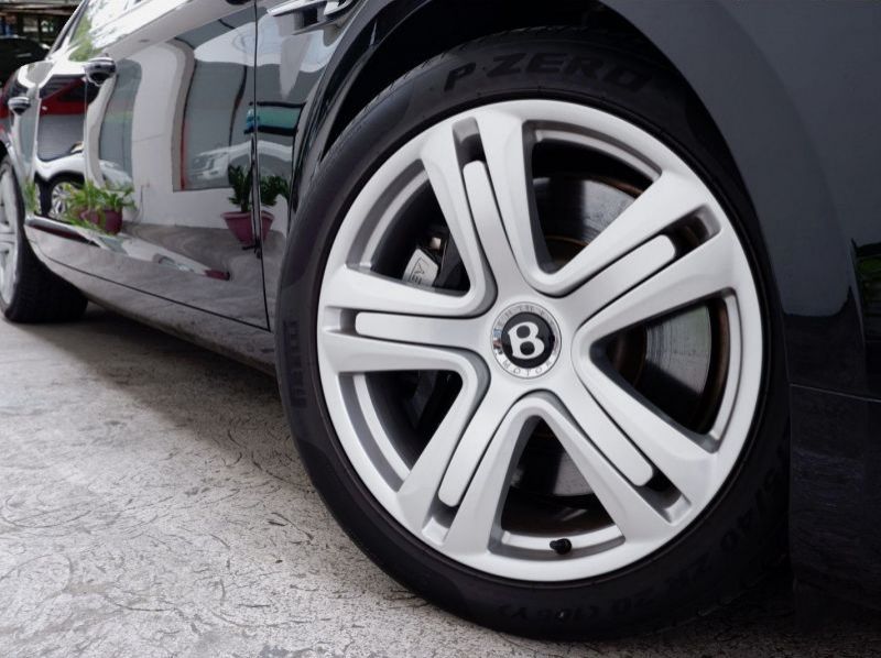 2014 Bentley Flying Spur pictures