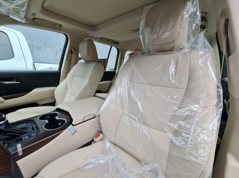 2023 Toyota Land Cruiser pictures