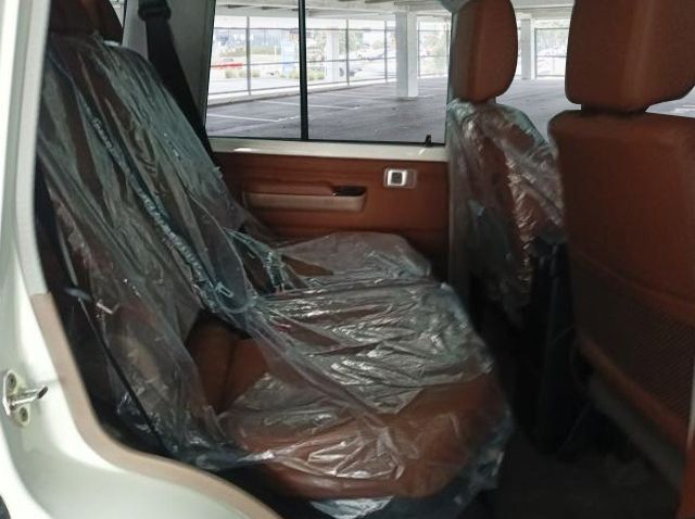 2024 Toyota Land Cruiser 76 pictures