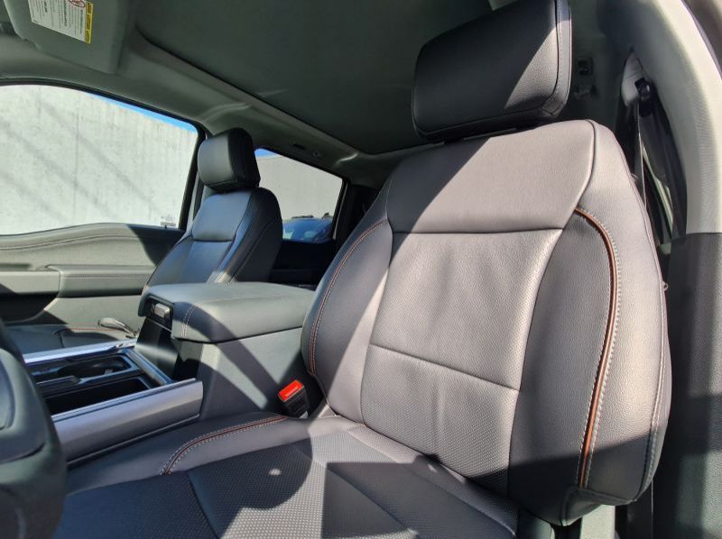 2024 Ford F250 Lariat pictures