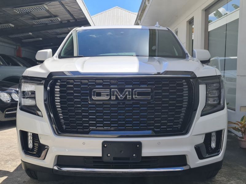 2024 GMC Yukon Denali XL Ultimate pictures