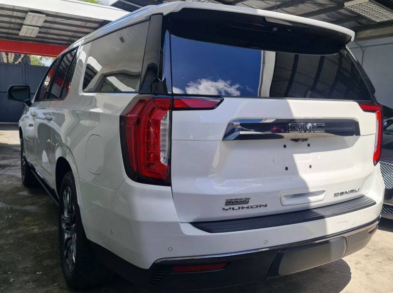 2024 GMC Yukon Denali XL Ultimate pictures