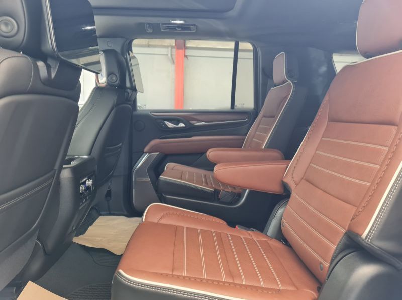 2024 GMC Yukon Denali XL Ultimate pictures