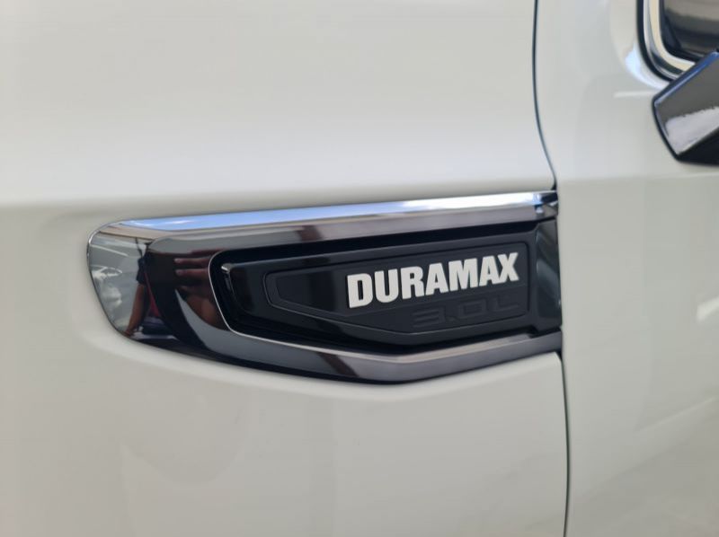 2024 GMC Yukon Denali XL Ultimate pictures