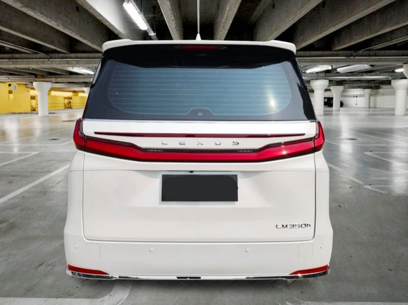 2024 Lexus LM350 h  pictures