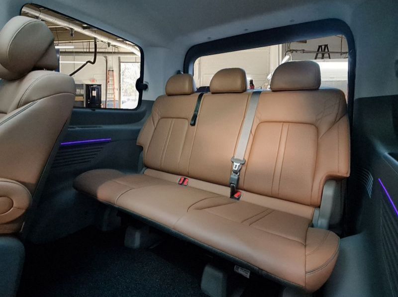 2023 Hyundai Staria pictures