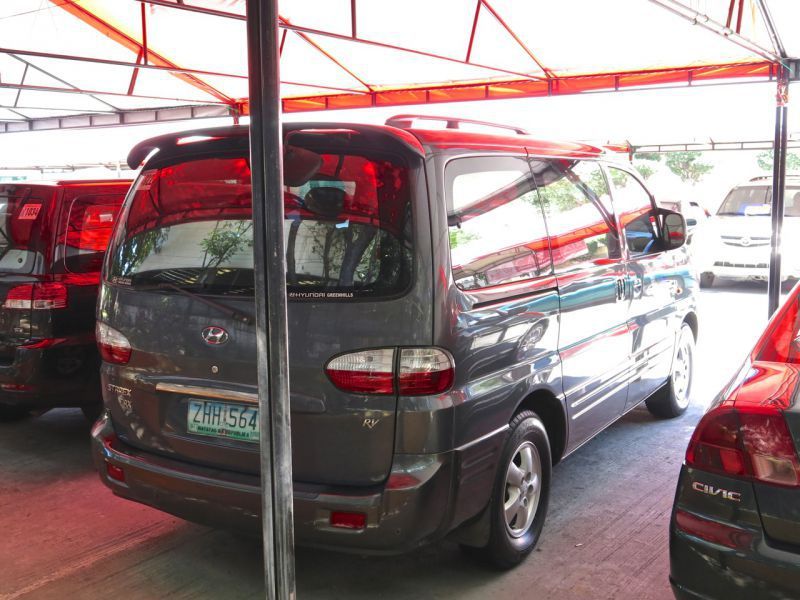 2009 Hyundai Starex for sale 72 000 Km Automatic transmission Alvin