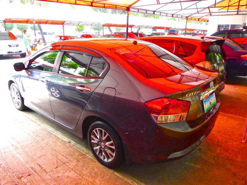 2010 Toyota Innova for sale 40 000 Km Automatic transmission Alvin