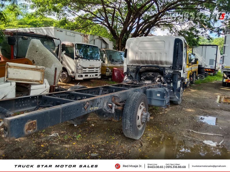 2024 Isuzu Elf Closed Van Truck | New Model | Wide | Leafspring TRUCK FOR SALE! pictures