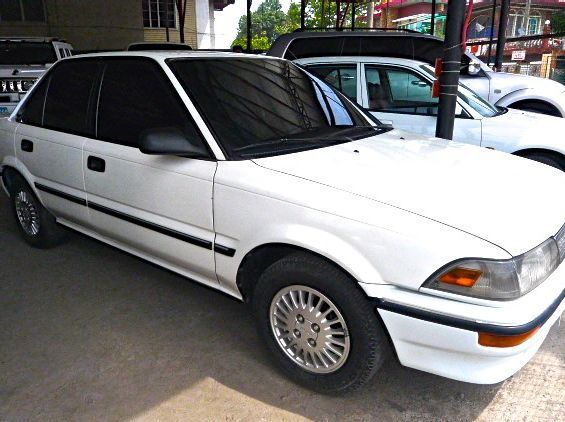 1990 Toyota Corolla Altis  pictures