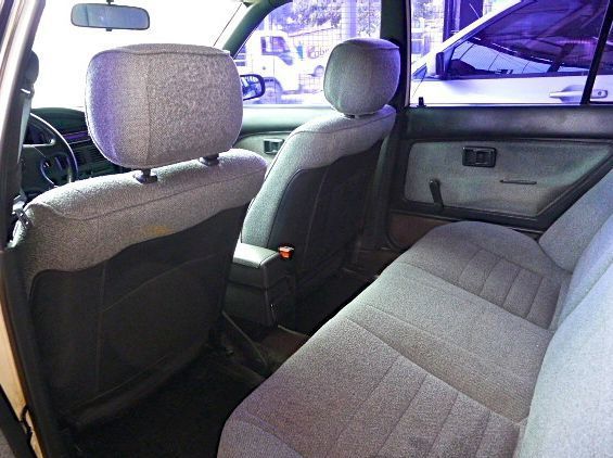 1990 Toyota Corolla Altis  pictures