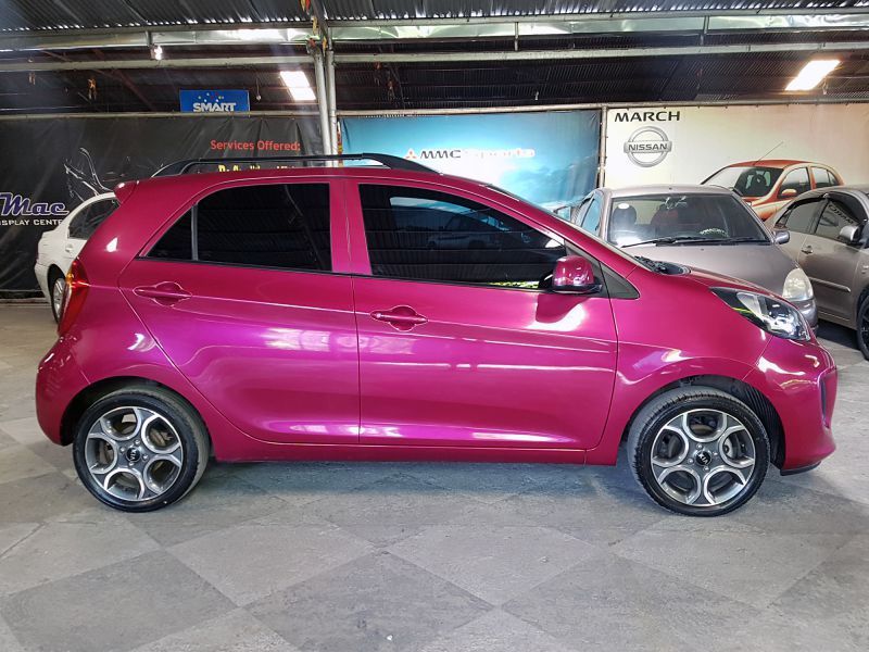 Kia Picanto сиреневая