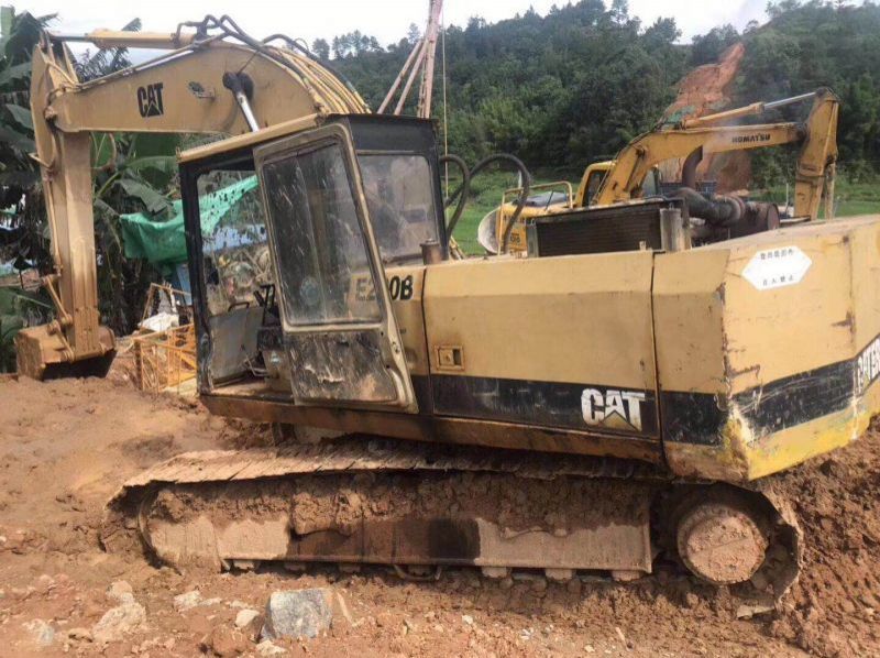 Used caterpillar E200B  for sale in Manila, NCR