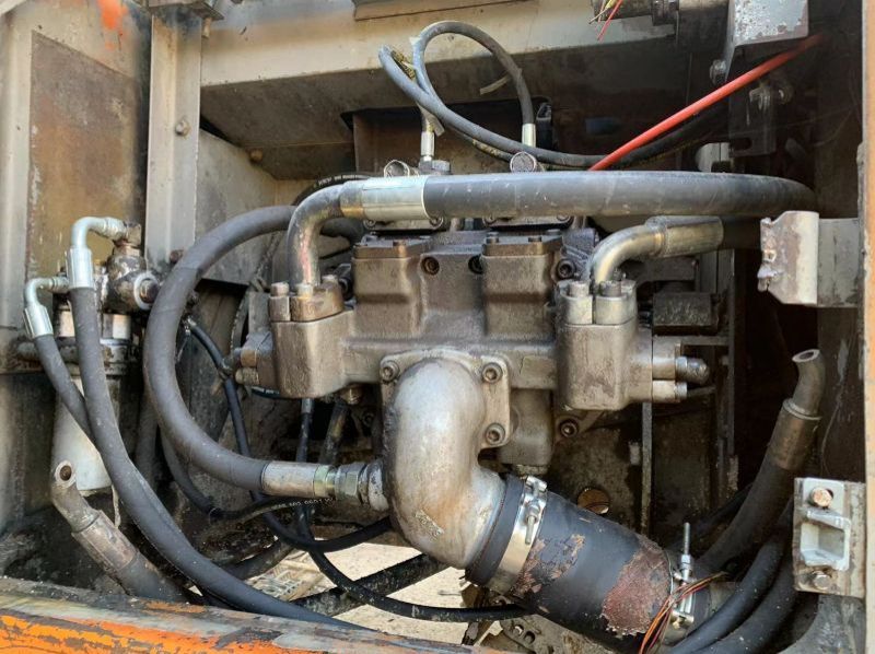 2005 HITACHI ex200-5 pictures