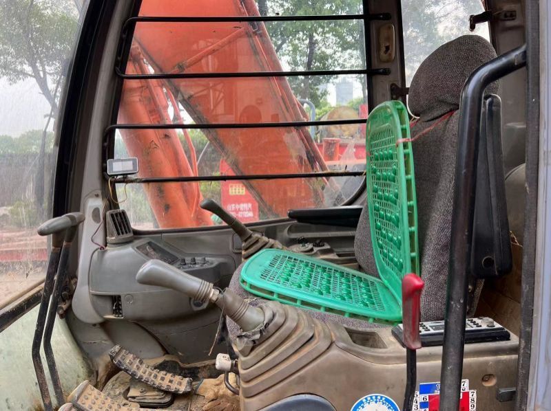 2012 HITACHI EX120-5 pictures