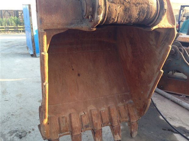 2015 HITACHI ZX330 pictures