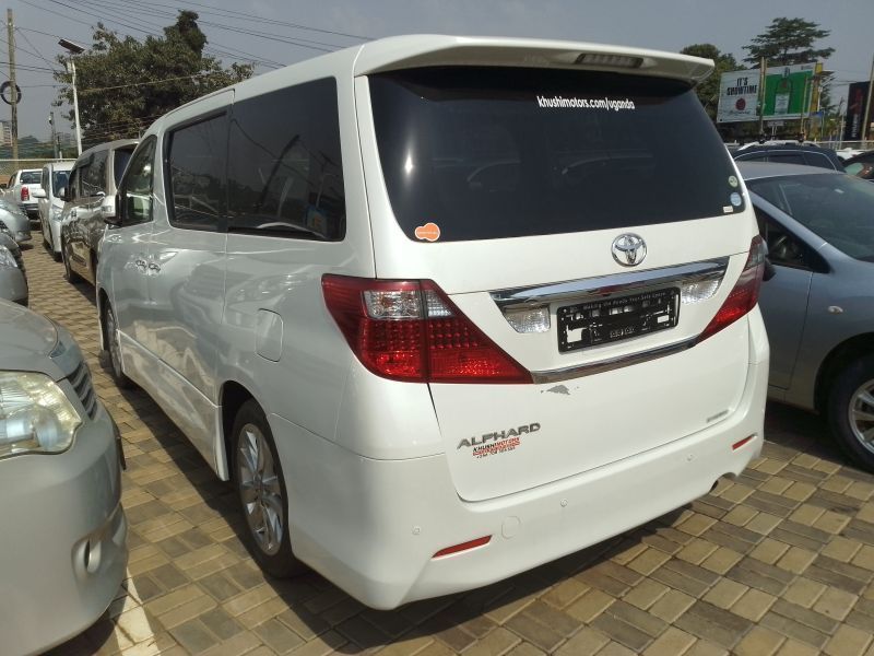 2010 Toyota ALPHARD photo