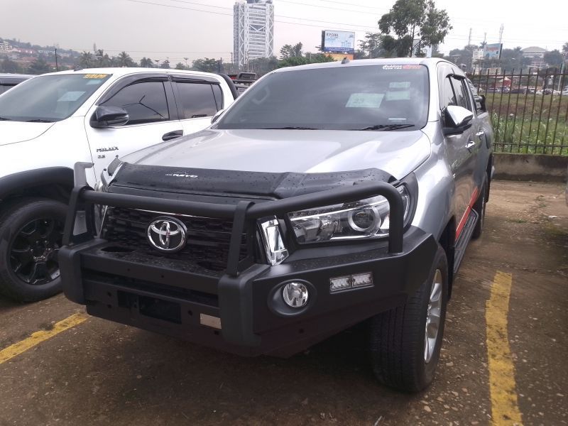 2019 Toyota HILUX photo