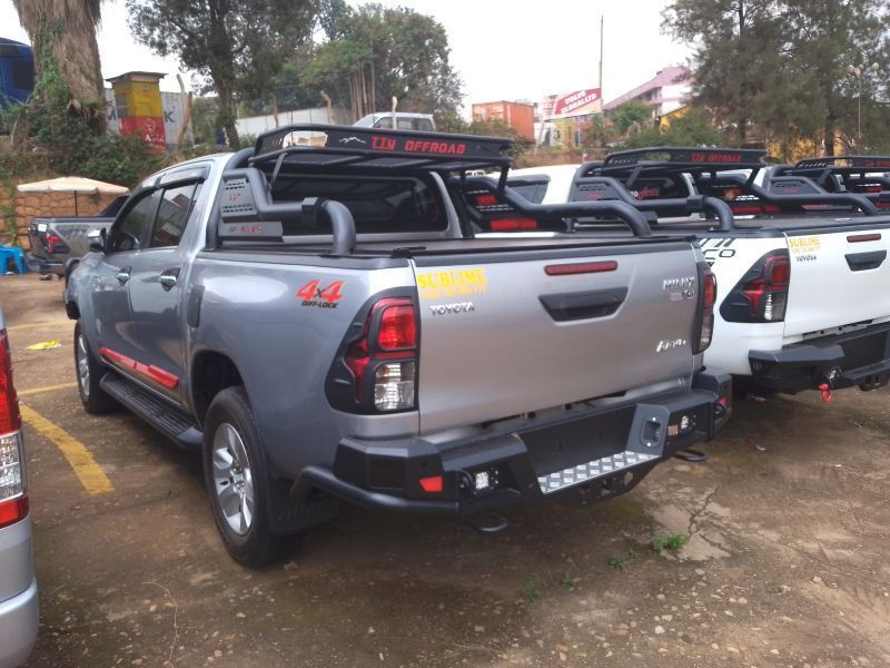 2019 Toyota HILUX photo