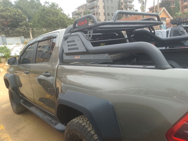 2020 Toyota Hilux photo