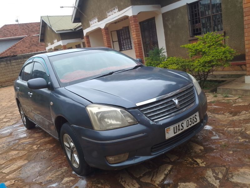 2002 Toyota Premio photo
