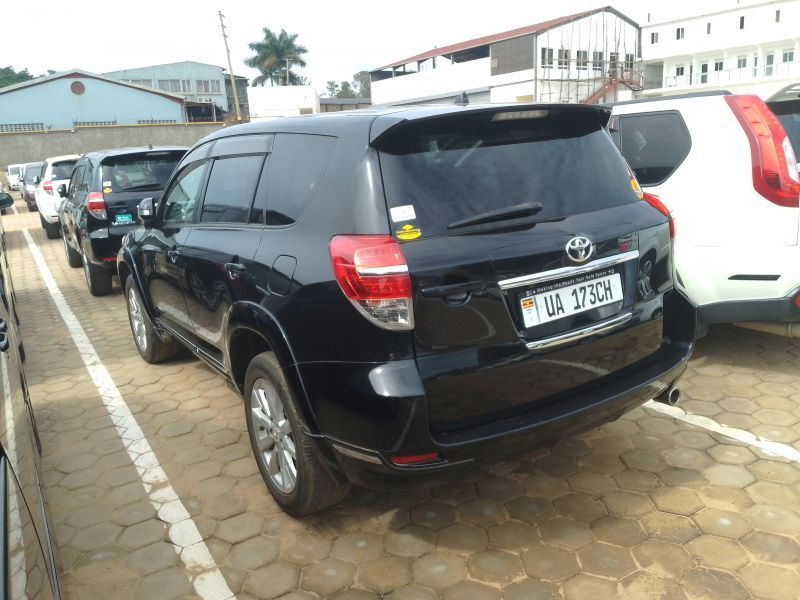 2016 Toyota Vanguard photo