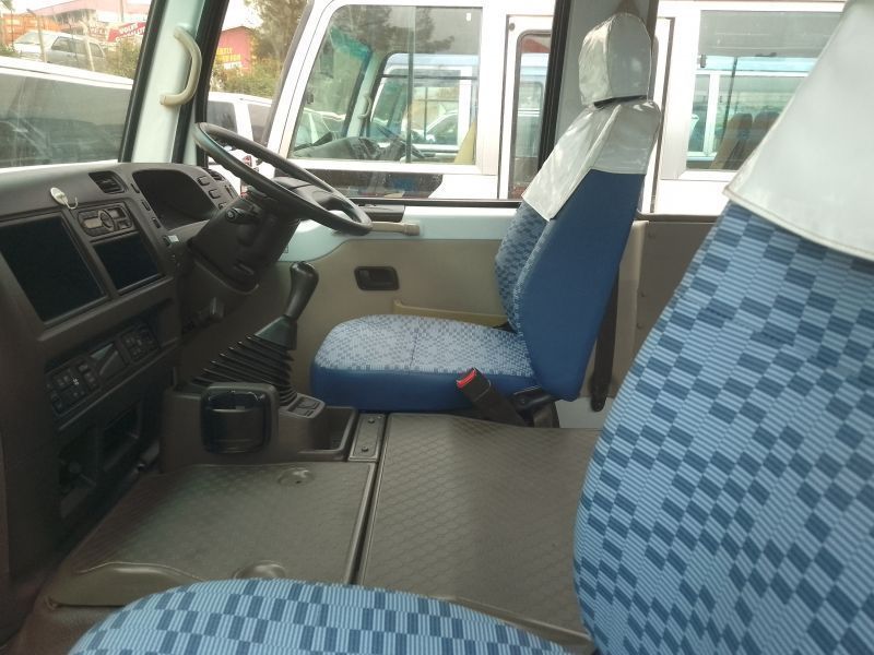 2017 Mitsubishi ROSA photo
