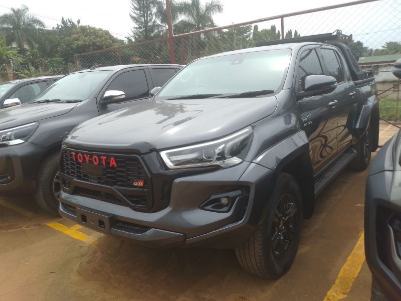 2022 Toyota Hilux photo