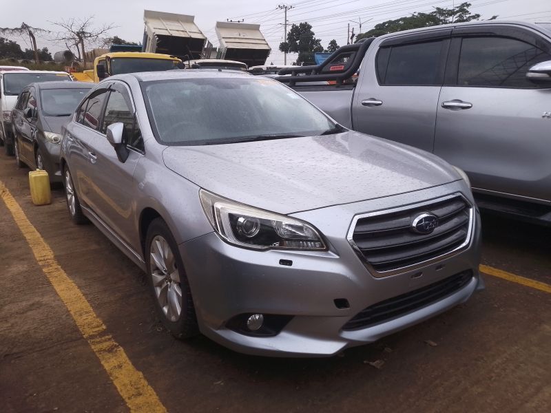 2018 Subaru LEGACY photo