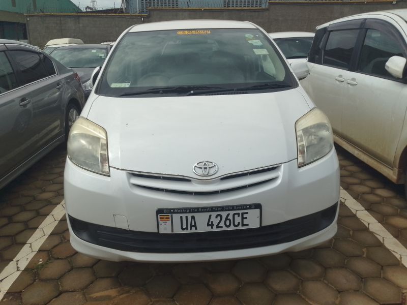 Toyota Passo Sette in Uganda