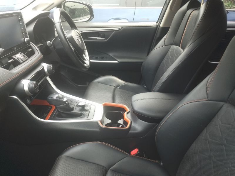2020 Toyota Rav4 photo