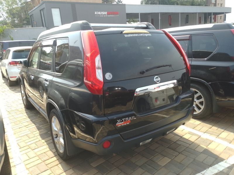 2012 Nissan X-TRAIL photo
