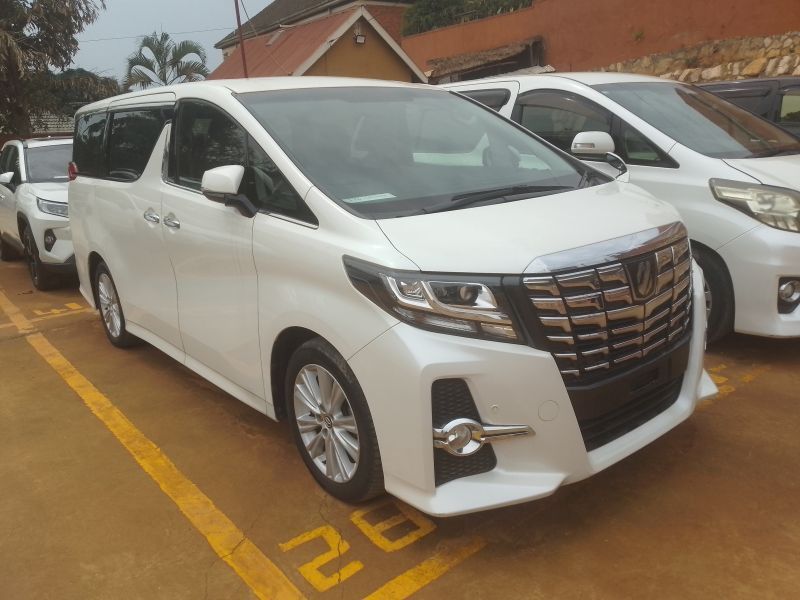 2015 Toyota Alphard photo