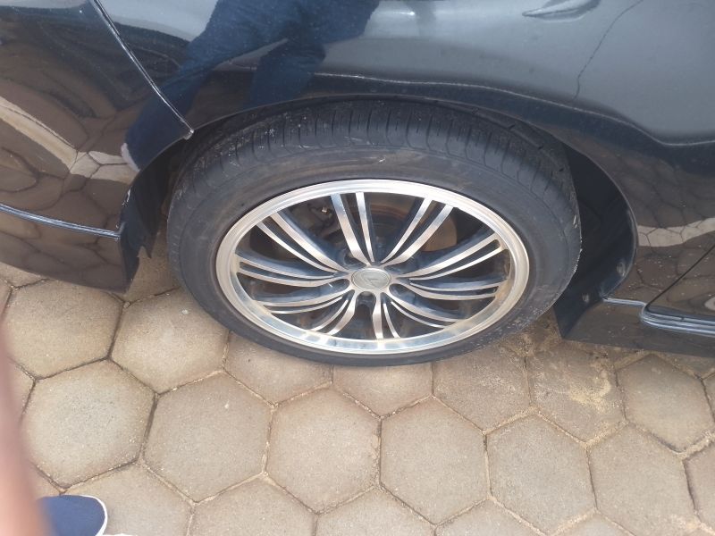 2010 Toyota Rumion photo