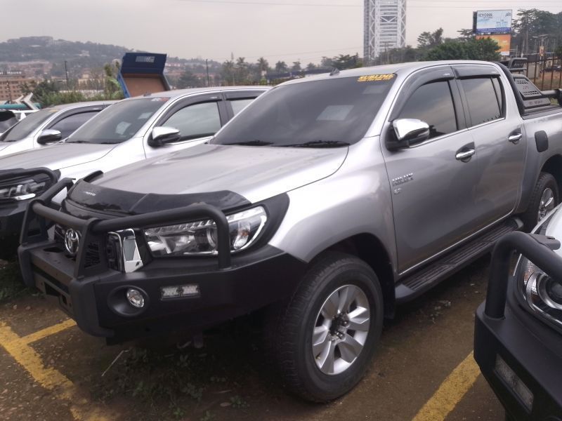 2020 Toyota HILUX photo