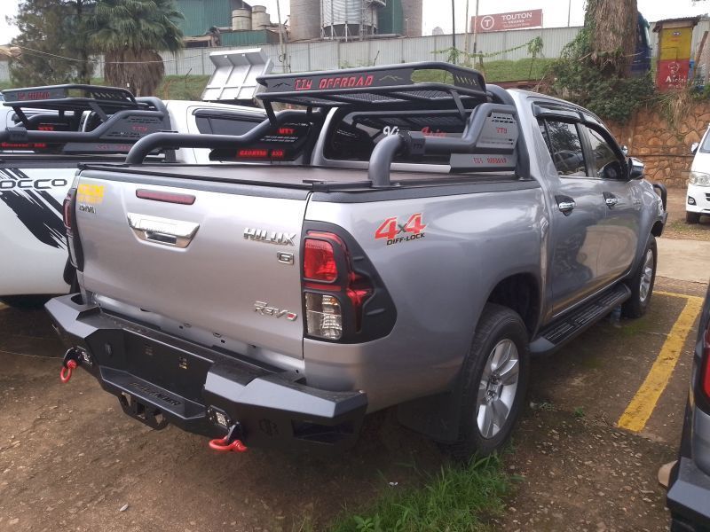 2020 Toyota HILUX photo