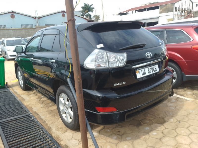 2014 Toyota Harrier pictures