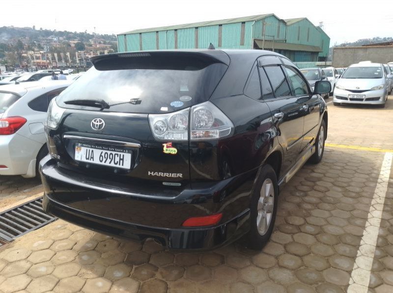 2014 Toyota Harrier pictures