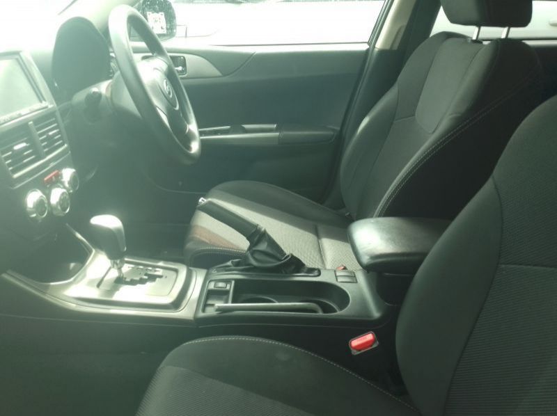 2010 Subaru Impreza pictures