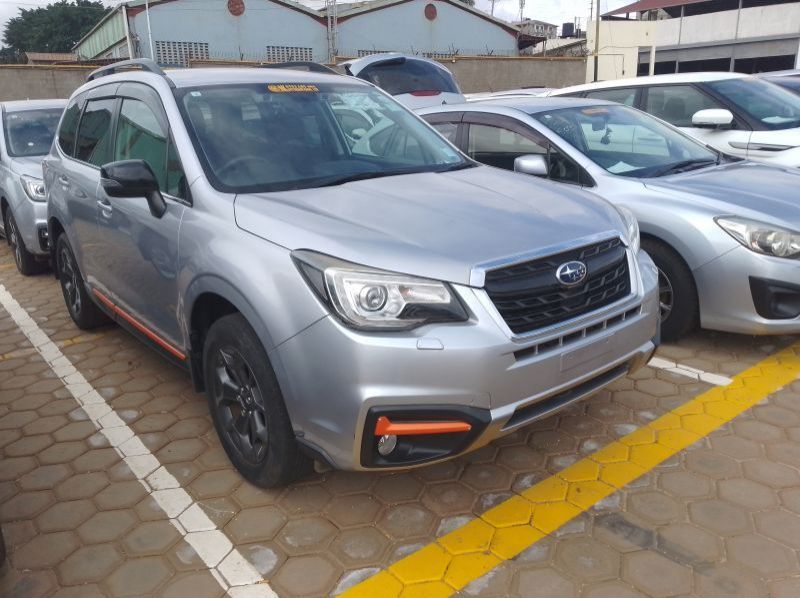 2016 Subaru Forester pictures