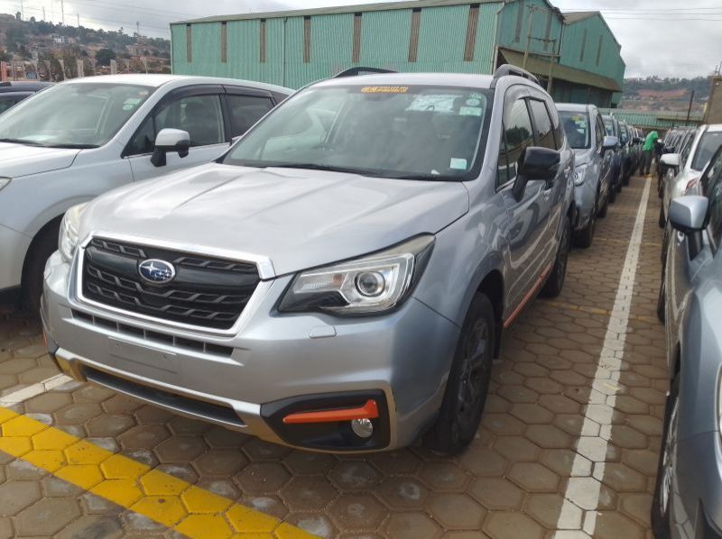 2016 Subaru Forester pictures