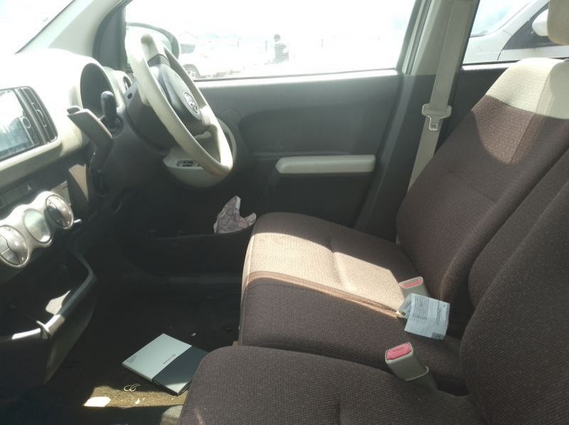 2012 Toyota Passo pictures