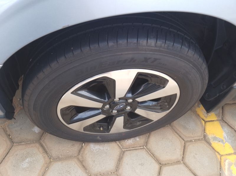 2013 Subaru Forester pictures