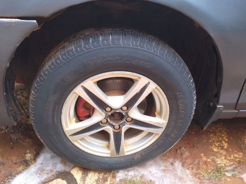 2002 Toyota Premio pictures