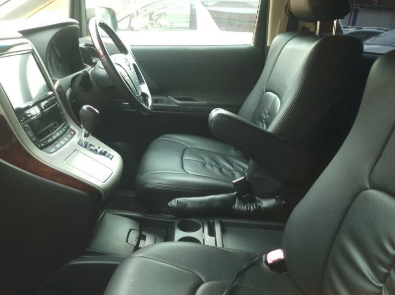 2014 Toyota Alphard pictures