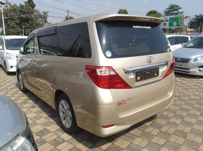 2010 Toyota ALPHARD pictures