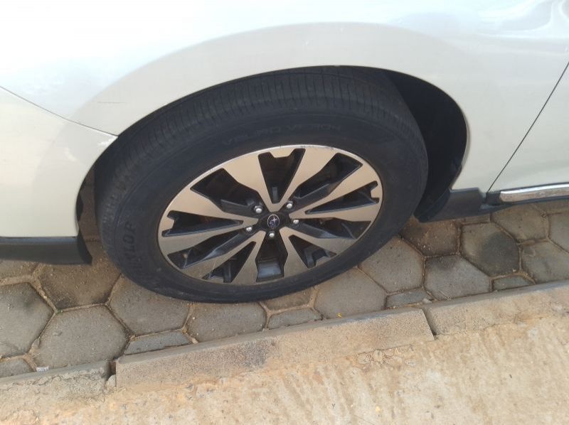 2014 Subaru Outback pictures