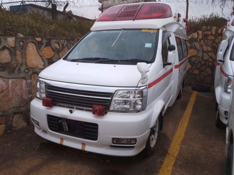 2017 Nissan AMBULANCE pictures