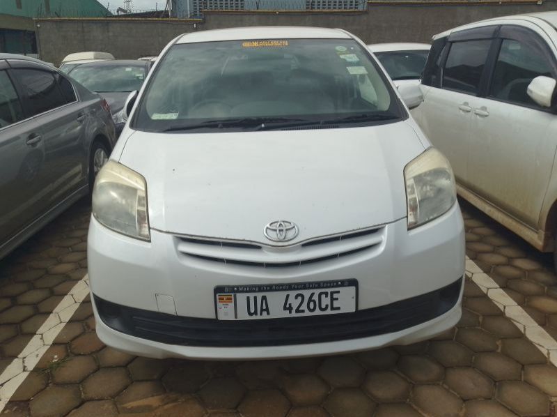 Used Toyota Passo Sette  for sale in Kampala, Uganda