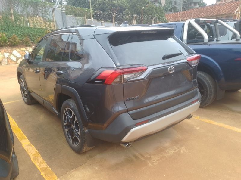 2020 Toyota Rav4 pictures